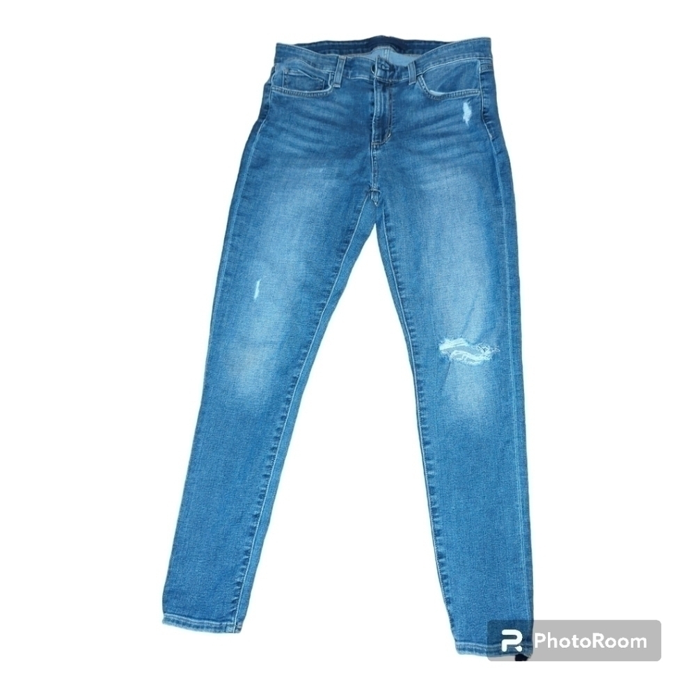 Joe’s High Rise Distressed Crop Denim Jeans in size 30